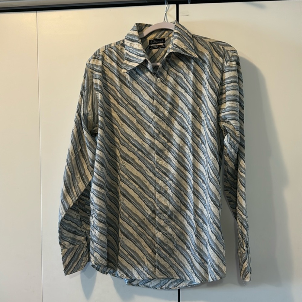 7 Diamonds long sleeve shirt.